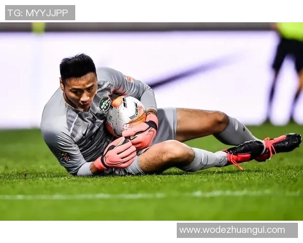 男孩勇敢行动成功解救足球明星的感人故事